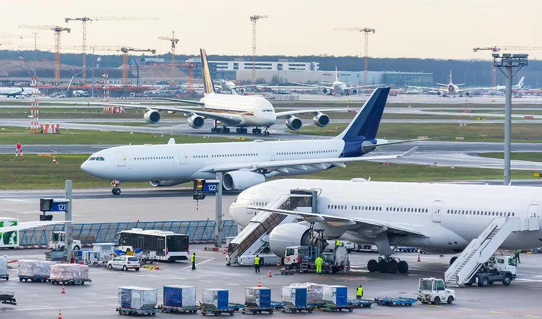When Is Expedited Air Freight Worth the Cost